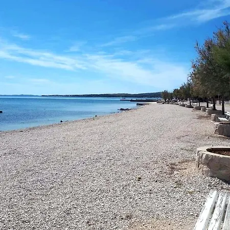 By The Sea - 20750 Apartment *